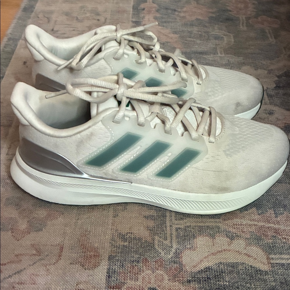 Adidas Kid’s Cream and Silver Sneakers